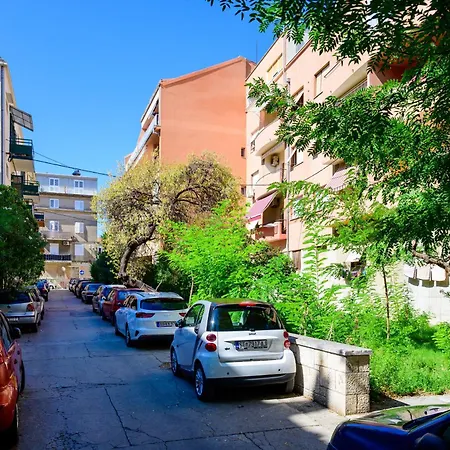 And Luxury Apartman *